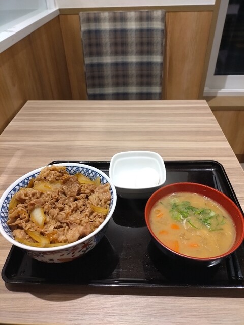 吉野家 室蘭中島店 - 東室蘭（牛丼）の写真