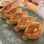 手作り餃子の店 吉春 - 