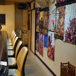 呑み喰い屋 傾奇者 - カウンター席・8席あります