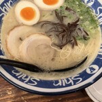 博多らーめん ShinShin KITTE博多店 - 