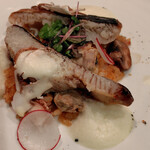 シェ草間 - 鰆のポワレ 貝の出汁のエスプーマ