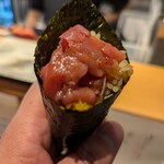 立喰い寿司 あきら - 追加　とろたく手巻き