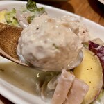 腹ぺこ　むっこ - 薄味ながら素材重視な トリだんごこんな大きいの！