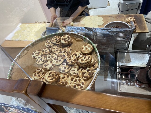 小山せんべい - 弘前（せんべい）の写真