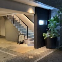 イル ネッビオ - 店舗入口