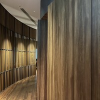 タワーズバー ベロビスト - 