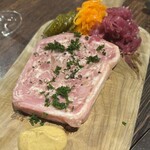 バル コションローズ - 