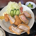 呑みめしや いっぷく - 肉厚のヒレカツ