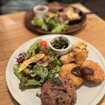 チャヤ ナチュラル&ワイルドテーブル - 