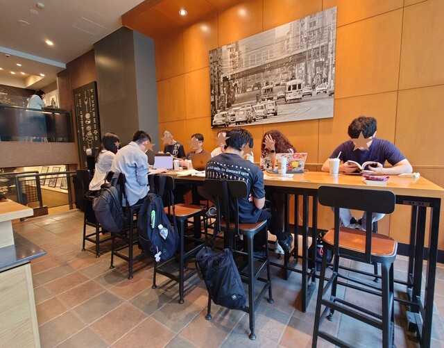 Starbucks Coffee Chayaba Cho Ten photo 5