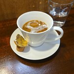 キッチン ブルー グローブ - ホワイトコーヒーへ