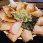 麺辰 - 中華そば、チャーシュートッピング。