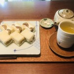ゼンカフェ - 栗の渋皮煮サンド　煎茶ホット