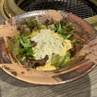 焼肉とみ 横浜関内店 - サラダ
