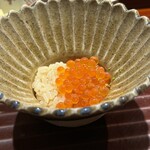 鮨 在 - イクラ小丼