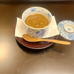 よし町 - 天然茸薄蒸し　こう来たか！極上の茶碗蒸し。素晴らしい。