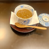 よし町 - 天然茸薄蒸し　こう来たか！極上の茶碗蒸し。素晴らしい。