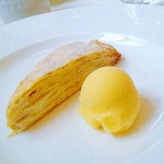 オ・プレチェネッラ - マンダリンソルベとミルクレープ