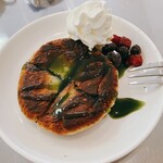 チングポチャ - お好み焼きに見えるけどホットク