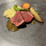 Motivo ワインと料理 - 鹿肉のロースト