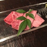 牛牛 西麻布 総本店 - 