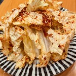 新宿三丁目ふじ屋ハナレ - 生キムチ　先ずこれをあてに一杯