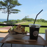 킨코이모 코우보우 우에다 쇼우텐 토우다이 카페 - 주문한 음식이 맛있어 보입니다