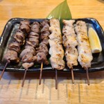 旬彩酒房 わらじ - 砂肝、とりもも