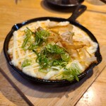 旬彩酒房 わらじ - 山芋鉄板焼き