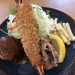 洋食のオーニシ 滝野社店 - C クリームコロッケ＆大海老フライ