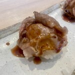 かきのおきて - お通し 肉寿司 438円