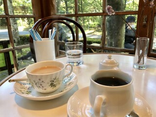 Michael - Blended Coffee, JPY 600 and Royal Milk Tea, JPY 700