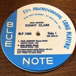 PARAGONIAN - コースターはブルーノートです。