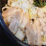 自家製太麺 ドカ盛 マッチョ - 