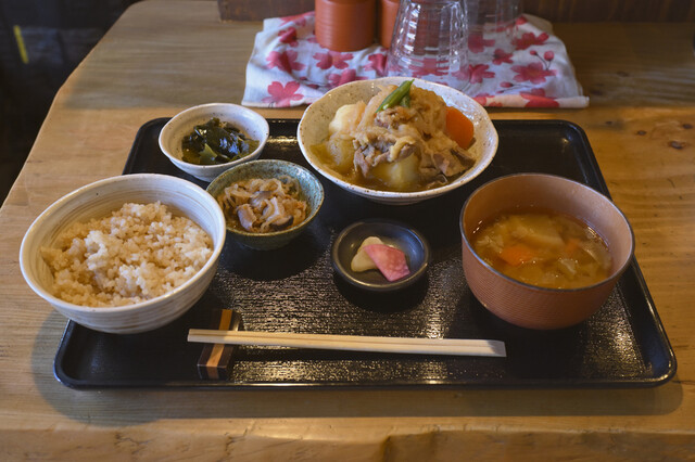 八代目傳左衛門めし屋 - 根津/食堂 | 食べログ