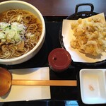 りきまる 仙台長町南店 - 肉蕎麦ゲソ天付　1430円