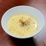 焼肉幸泉 - 玉子スープ