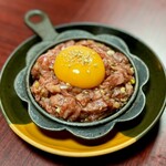 焼肉幸泉 - ユッケ焼