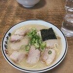 岡本中華 小松島本店 - 