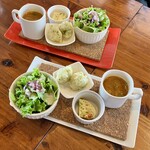 ニーナの台所  ​せんげん台東店 - こちらは前菜プレートです。