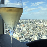 Series the Sky - 乾杯のロゼスパークリング　スッキリで飲みやすい