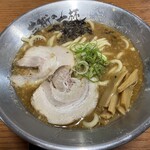 らーめん 勝 燕三条店 - 魚ダレ中華