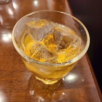 三和楼 - 杏露酒
