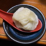 長崎ちゃんぽん 旬 - 小籠包　あっついよ！