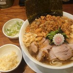 肉うどん さんすけ - 