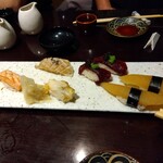 寿司肴地酒 天晴 - 数の子、ニタリ鯨、炙りサーモン、つぶ貝