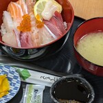 若松食堂 - 全景写真〜