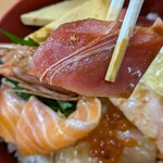 若松食堂 - マグロ