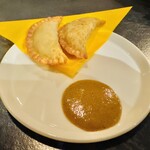 Oil  - きのこのエンパナーダ