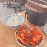 黒毛和牛ホルモン大衆焼肉しんすけ - 